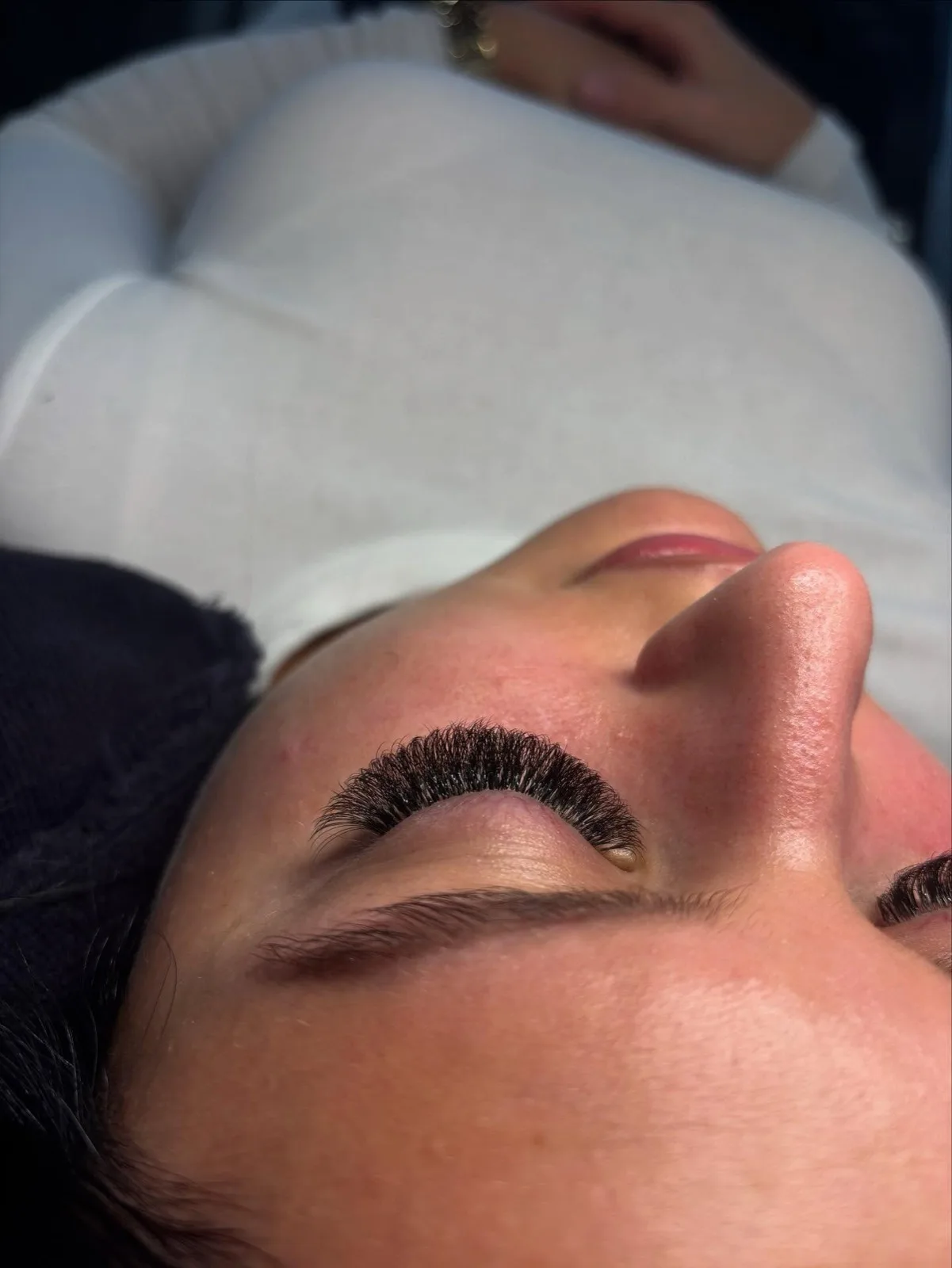 Mega Volumen Wimpernverlängerung — Closeup